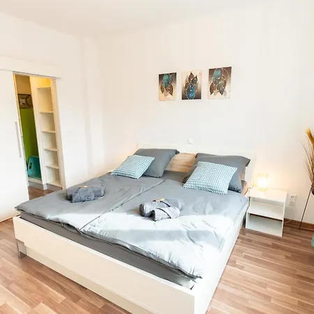 Gemuetliche Im Trendviertel Lend Apartment